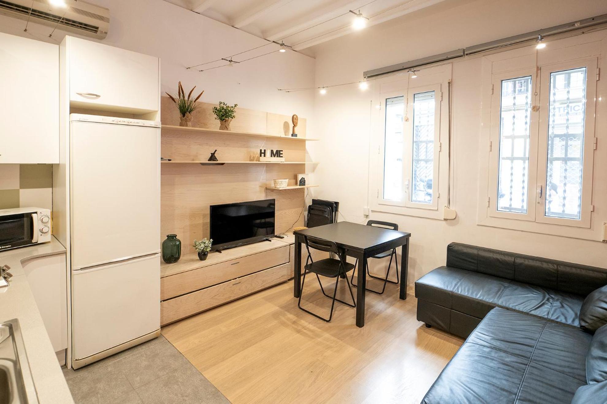 Nice Apartment In Sants Barcelona Exterior photo